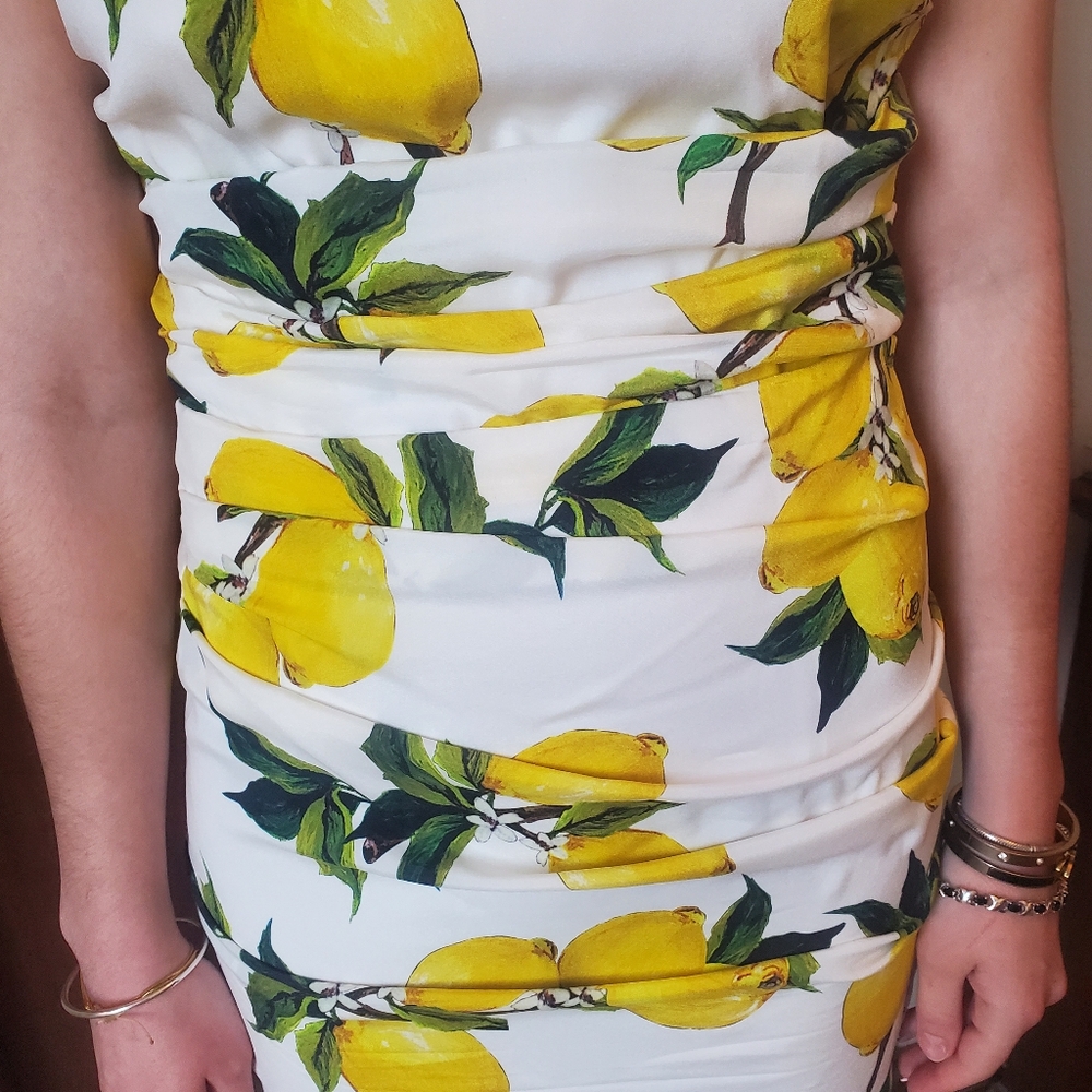 Lemon 🍋 dress - Picture 3 of 6